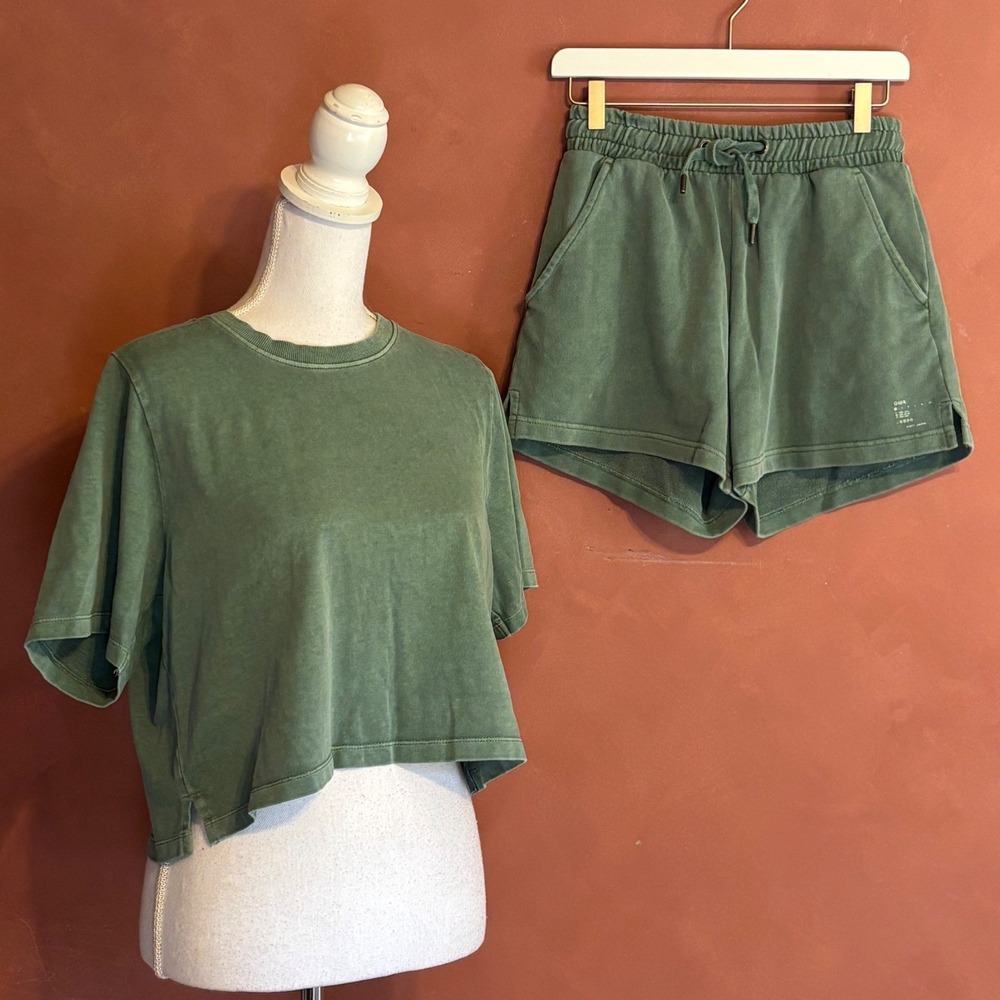 ONIA Washed Olive French Terry Crop Top and Shorts Set S/XS Loungewear Travel